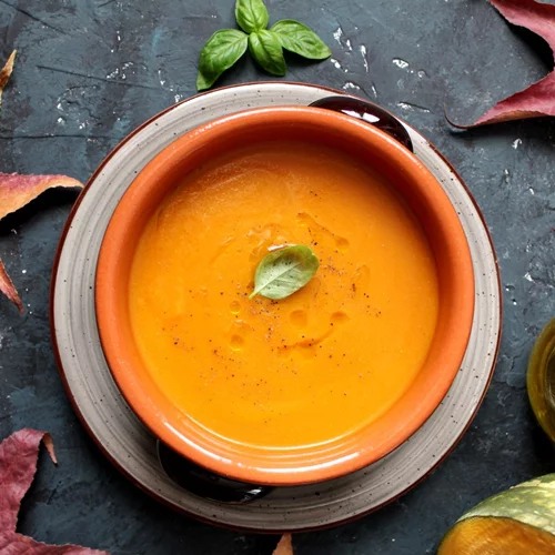 Σούπα με καρότο και πορτοκάλι