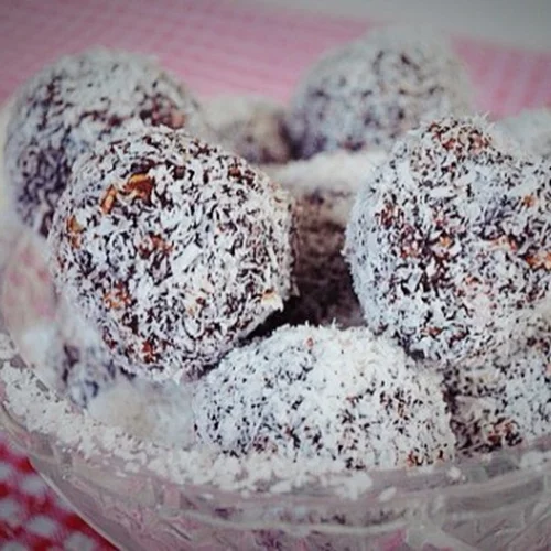 Σουηδικά τρουφάκια σοκολάτας με καρύδα