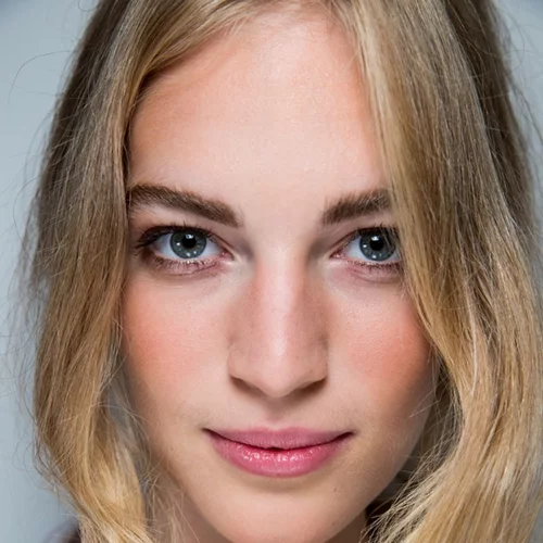 Ρώτησέ μας: Περιμένουμε τη δική σου ερώτηση σχετικά με την αντιγήρανση και θα σου την απαντήσουμε αμέσως!