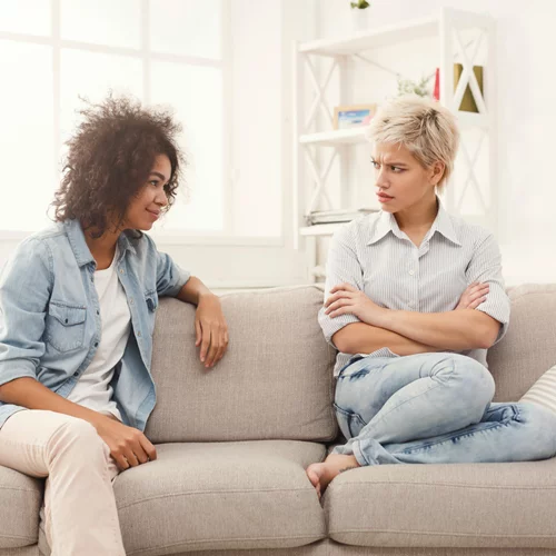 Οι αλάνθαστοι τρόποι για να εντοπίσεις έναν ψεύτη