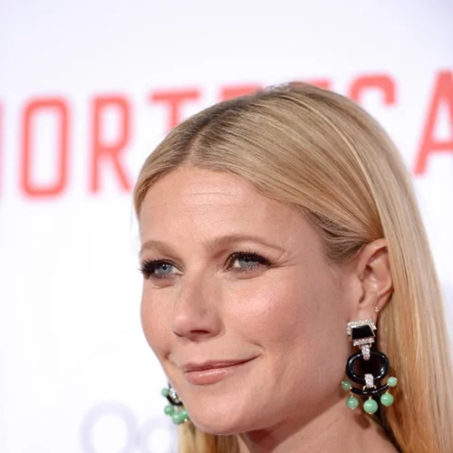 Η Gwyneth Paltrow φόρεσε δύο φορές το ίδιο παλτό