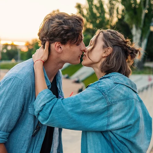 Ποιος είναι ο κατάλληλος σύντροφος για σένα σύμφωνα με τον ωροσκόπο σου;