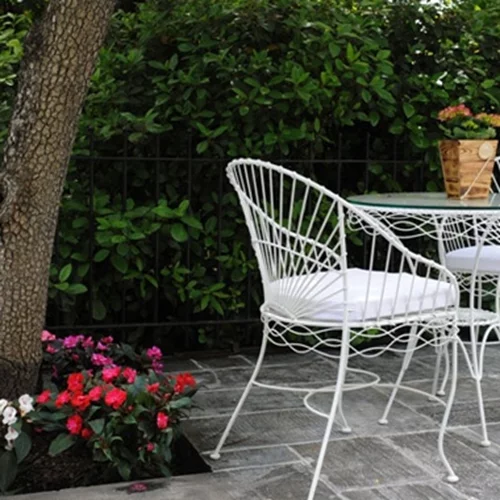 Οι 8 πιο όμορφοι κήποι και αυλές της Αθήνας για να πιεις τον καφέ σου