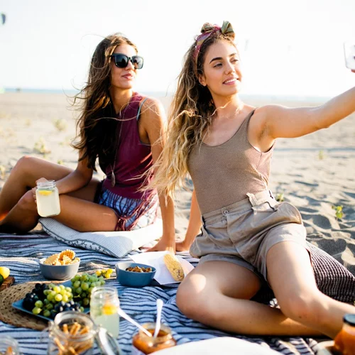 Τι να φάω στις διακοπές; Να πώς θα τρως σωστά το καλοκαίρι