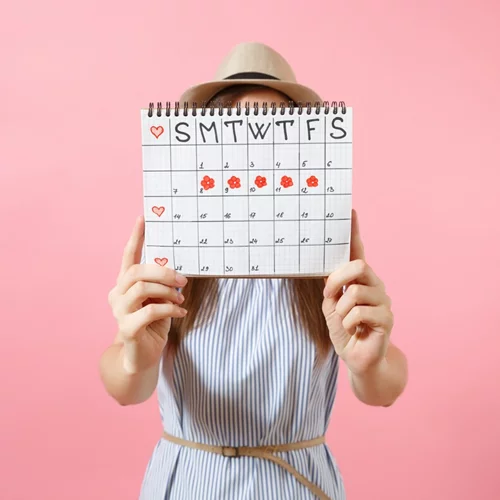 Πώς να σταματήσεις τις διαταραχές περιόδου | Έρχεται νωρίτερα, αργότερα, έχει μικρή ή μεγάλη διάρκεια και τι να κάνεις