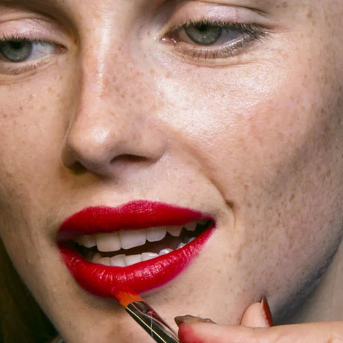 Επιχείρηση κραγιόν: 8 πολύτιμα μυστικά που πρέπει να ξέρεις