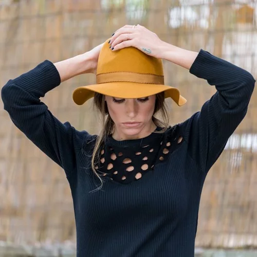 Αθηνά Οικονομάκου: Έκανε την δική της "πασαρέλα" με φουσκωμένη την κοιλίτσα