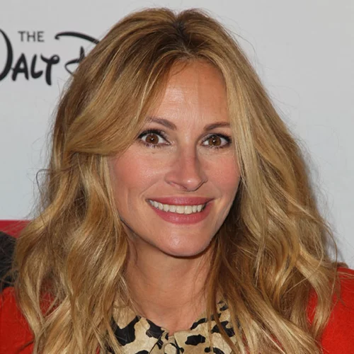 Julia Roberts: Αυτό είναι το αγαπημένο αξεσουάρ της που μπορεί να αλλάξει και το δικό σου στυλ