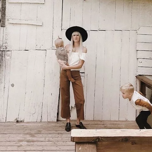 Oι Instagram λογαριασμοί που θέλουμε να ακολουθούμε τώρα