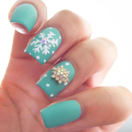 How to video: Πώς να κάνεις εύκολα και γρήγορα μια νιφάδα χιονιού στα νύχια σου