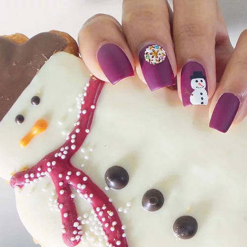 #maniMonday: Τα πιο αγαπημένα χριστουγεννιάτικα σχέδια για νύχια