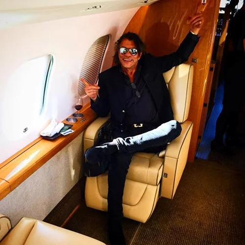 Ηλίας Ψινάκης: Οι διακοπές στην Ελβετία και η συνάντηση με τον Ρέμο (Φωτογραφίες)