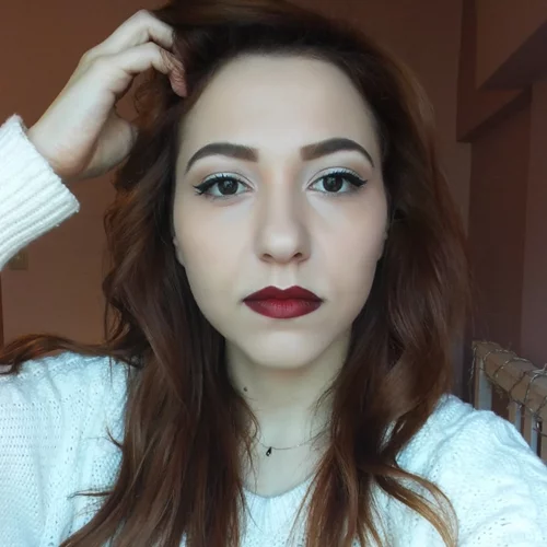 Κάνουμε Contouring και σου δείχνουμε πώς θα το πετύχεις με 2 απλά βήματα (video)