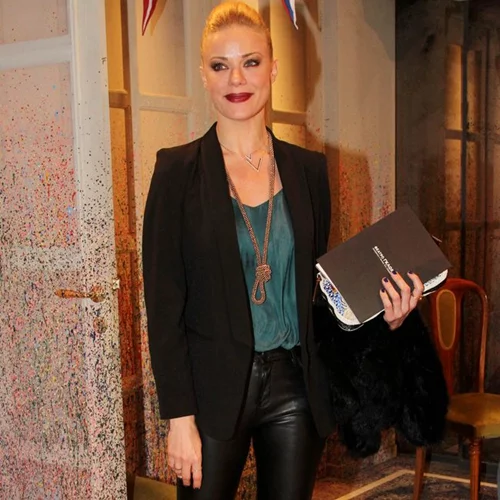 Η Ζέτα Μακρυπούλια έκανε instagram! Τι φωτογραφίες «ανέβασε»;