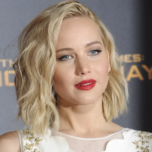 Τα 3 πιο hot χτενίσματα για τις γιορτές