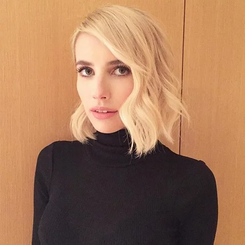 Emma Roberts | Φόρεσε το πιο cozy και άνετο σύνολο πού θα βρεις στα H&M