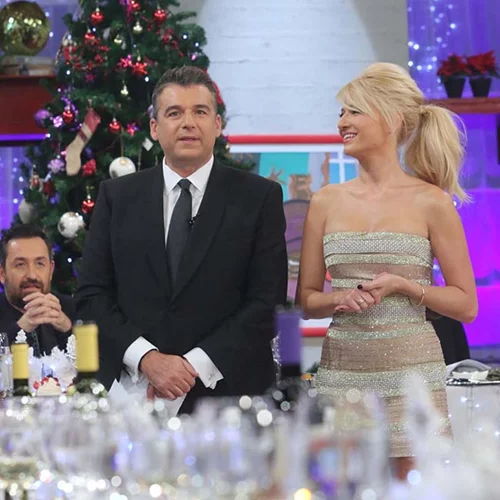 Φαίη Σκορδά, Γιώργος Λιάγκας: Το show της παραμονής Πρωτοχρονιάς (Φωτογραφίες)