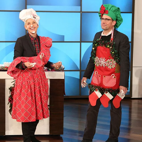 Steve Carell: Σε ξεκαρδιστικό γιορτινό βίντεο με την Ellen De Generes