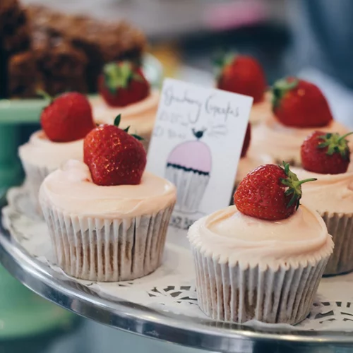 Cats Love Athens: Δύο bloggers μας ξεναγούν στην Αθήνα και το Λονδίνο