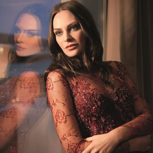 H Υβόννη Μπόσνιακ μιλά πρώτη φορά για το παιδί της με τον Αντώνη Ρέμο!