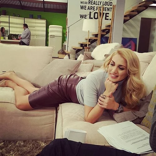 MissBloom Best of: Βαθμολογούμε τις καλύτερες τηλεοπτικές εμφανίσεις της εβδομάδας