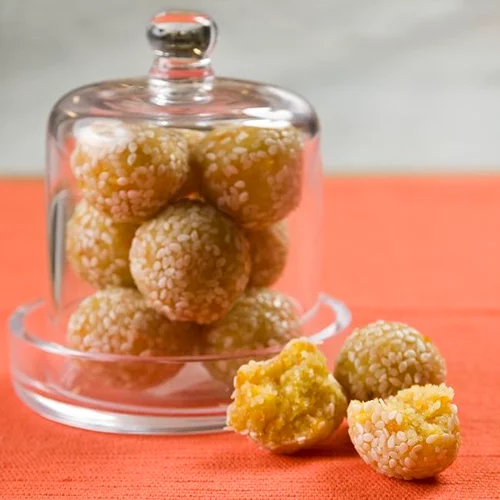 Συνταγή για αμυγδαλωτά με μανταρίνι | Ένα πανεύκολο κέρασμα με ελάχιστα λιπαρά