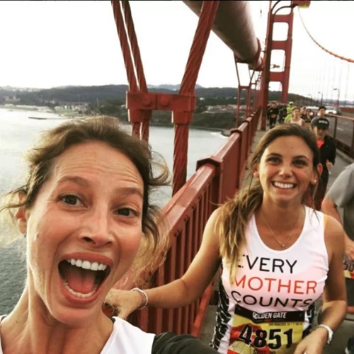 Η Christy Turlington μοιράζεται τα καλύτερα tips για το τρέξιμο