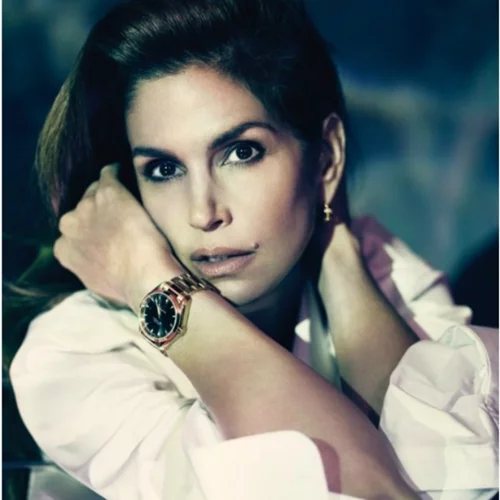 Cindy Crawford: 5 φωτογραφίες της από τα 1990s που θα ζηλέψεις!