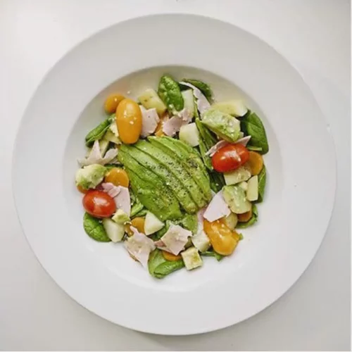 Τα κλισέ των social media σε ένα βίντεο