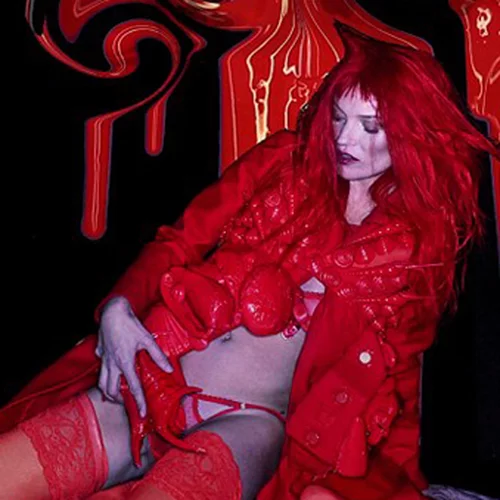 Supermodels ποζάρουν ως τα 7 θανάσιμα αμαρτήματα σε μία νέα sexy καμπάνια