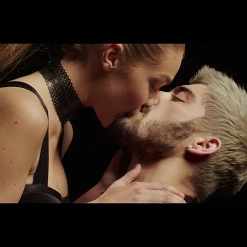 Gigi Hadid - Zayn Malik: Πρωταγωνιστούν στο πιο σέξι music video (βίντεο)