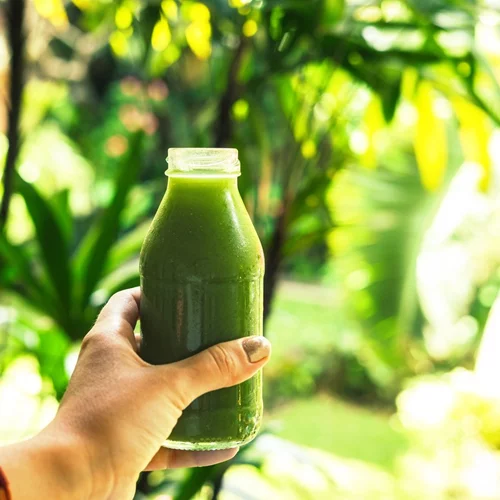 5 τρόφιμα ιδανικά για να προσθέτεις στο πράσινο smoothie αποτοξίνωσης