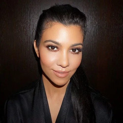 Kourtney Kardashian: H γυμνή φωτογράφηση που έκλεψε τις εντυπώσεις