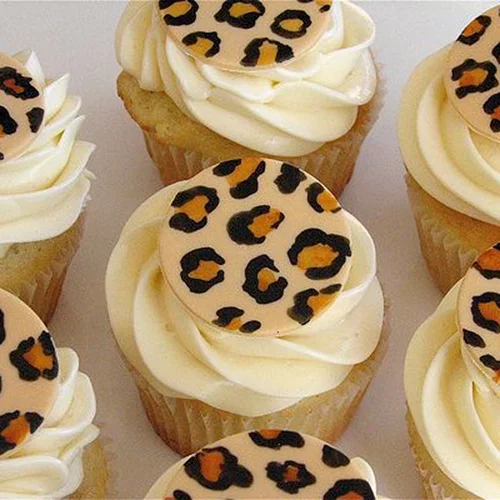 Αυτή είναι η νέα τάση στα κέικ! Πώς θα τα φτιάξεις;