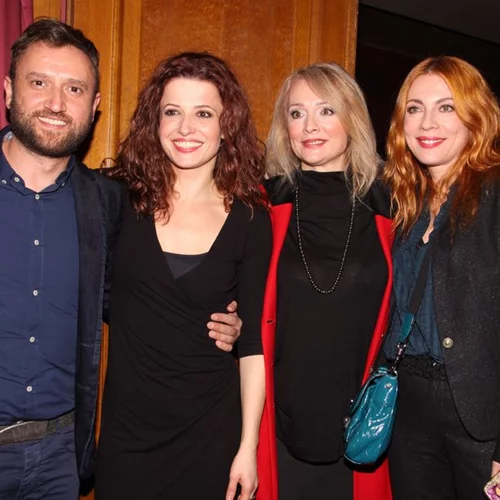 Γιάννης Βαρδής: Θα γίνει πατέρας! Δείτε την φουσκωμένη κοιλίτσα της συντρόφου του