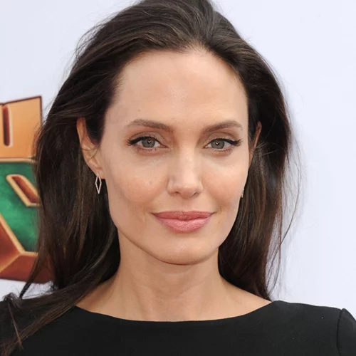 Angelina Jolie: Η εμφάνιση που σοκάρει