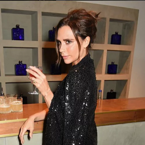 Posh, εσύ είσαι; Το flashback της Victoria Beckham στα '90s