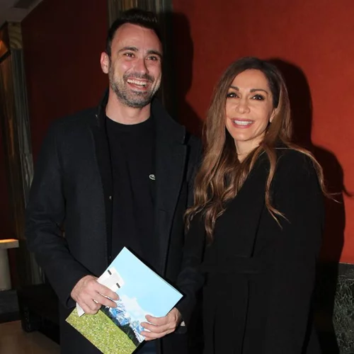 Δέσποινα Βανδή - Γιώργος Καπουτζίδης: Για τζόκινγκ στη παραλία