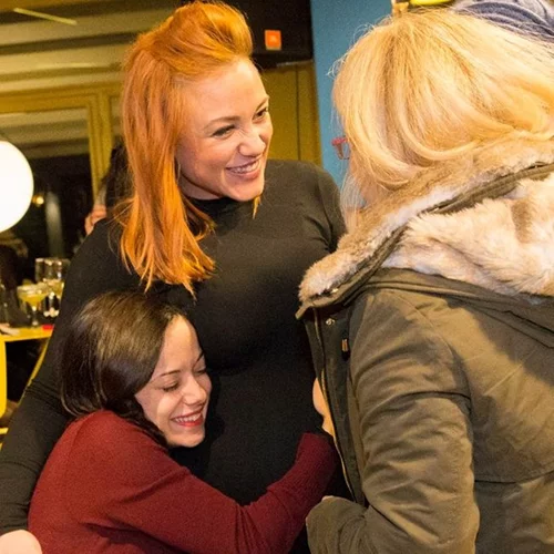 Πηνελόπη Αναστασοπούλου: Όλες οι φωτογραφίες από το baby shower που της ετοίμασαν οι φίλες της