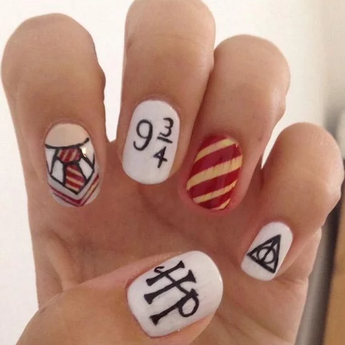 #maniMonday: Η επιστροφή του Harry Potter ενέπνευσε τα πιο πρωτότυπα nail art
