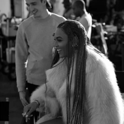Beyonce: Λανσάρει νέο hair look και συμπρωταγωνιστεί με την κόρη της στο νέο video clip