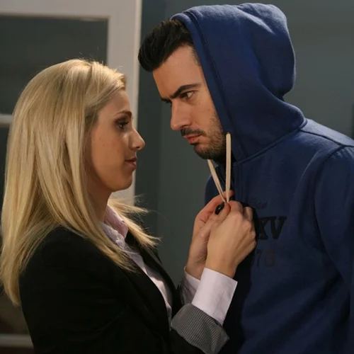 Μην αρχίζεις τη Μουρμούρα: Ποιο πρόσωπο-έκπληξη εισβάλει στη σειρά;