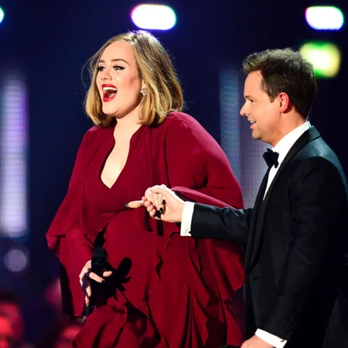 Brit Awards 2016: Ποιος αποχώρησε με 4 βραβεία; Όλη η λίστα των νικητών