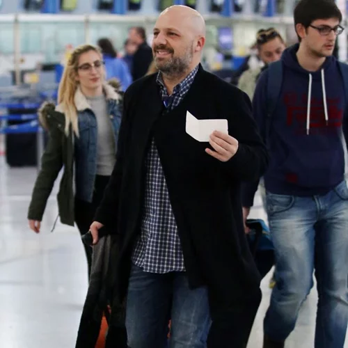 Νίκος Μουτσινάς: Η γκάφα μπροστά στην κάμερα!
