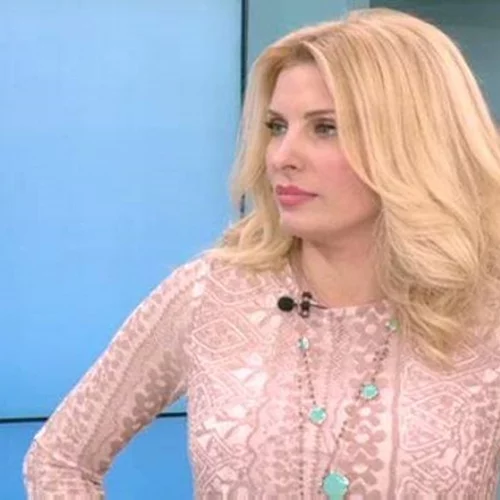 Ελένη Μενεγάκη: Ξέρουμε τι φορούσε στην εκπομπή της Δευτέρας
