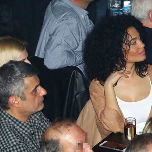 Κώστας Αποστολάκης - Πηνελόπη Πλάκα: Η βραδινή έξοδος του ζευγαριού