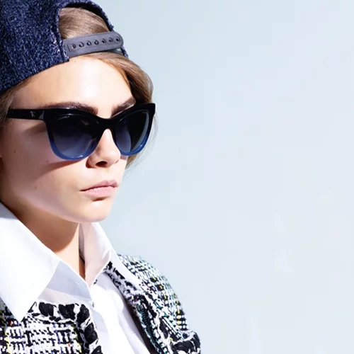 Cara Delevingne: Επιστρέφει στη Μόδα για χάρη του οίκου Chanel