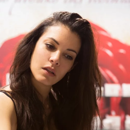 Η Μαρία Κορινθίου αποκαλύπτει το μυστικό ομορφιάς της