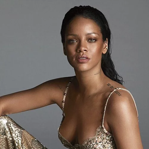 Rihanna: Φωτογραφίζεται για το εξώφυλλο της Vogue και εξομολογείται