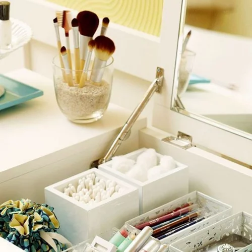 10+1 τρόποι για να οργανώσεις με τον καλύτερο τρόπο τα καλλυντικά σου